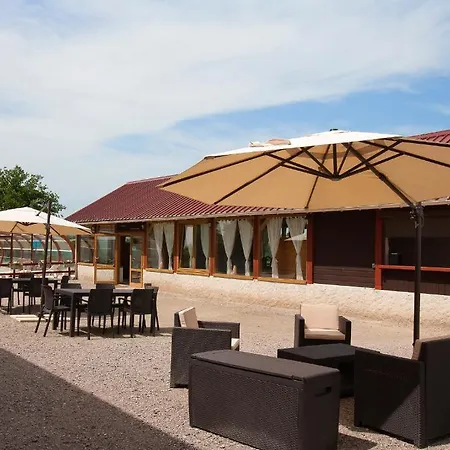 Domaine Des Grandes Cotes Target