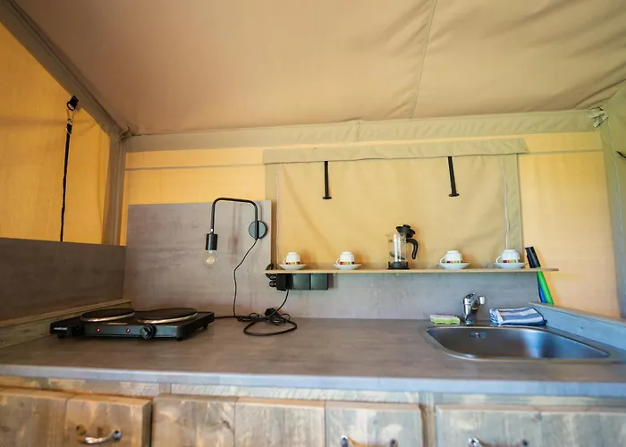 בית כפרי Domaine Des Grandes Cotes Target