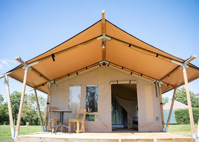 Летний дом Domaine Des Grandes Cotes Target